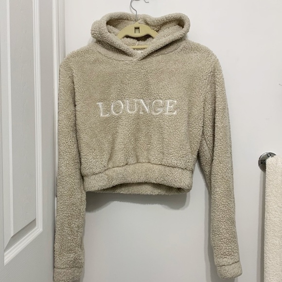 LOUNGE Underwear Cozy Teddy Crop Hoodie - Picture 3 of 9